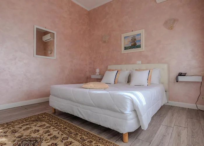 Acquasanta ゲストハウス 4*